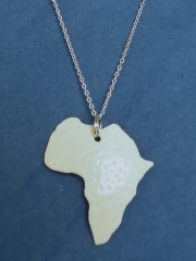 Kette mit Afrika